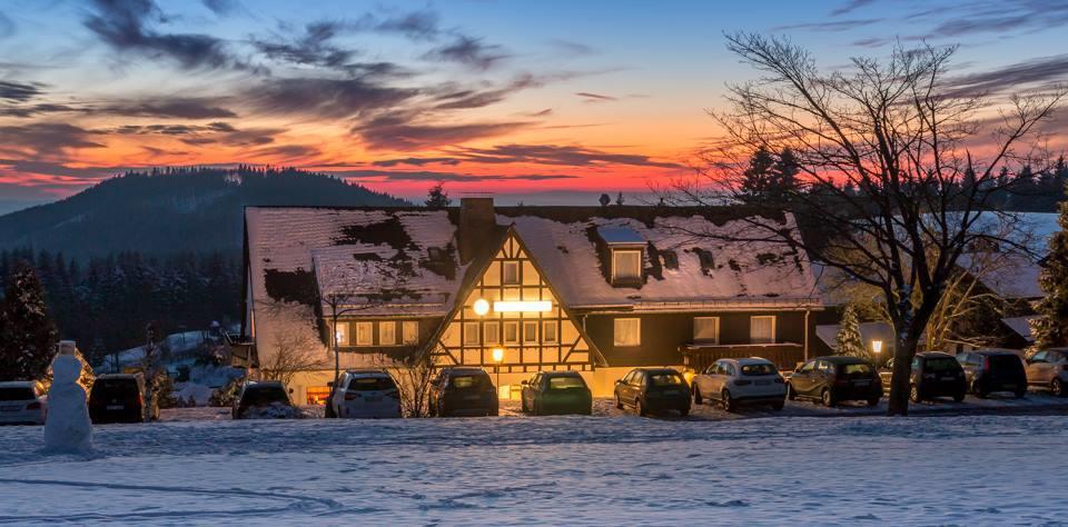 Berghotel Lenneplätze Winterberg Exterior foto